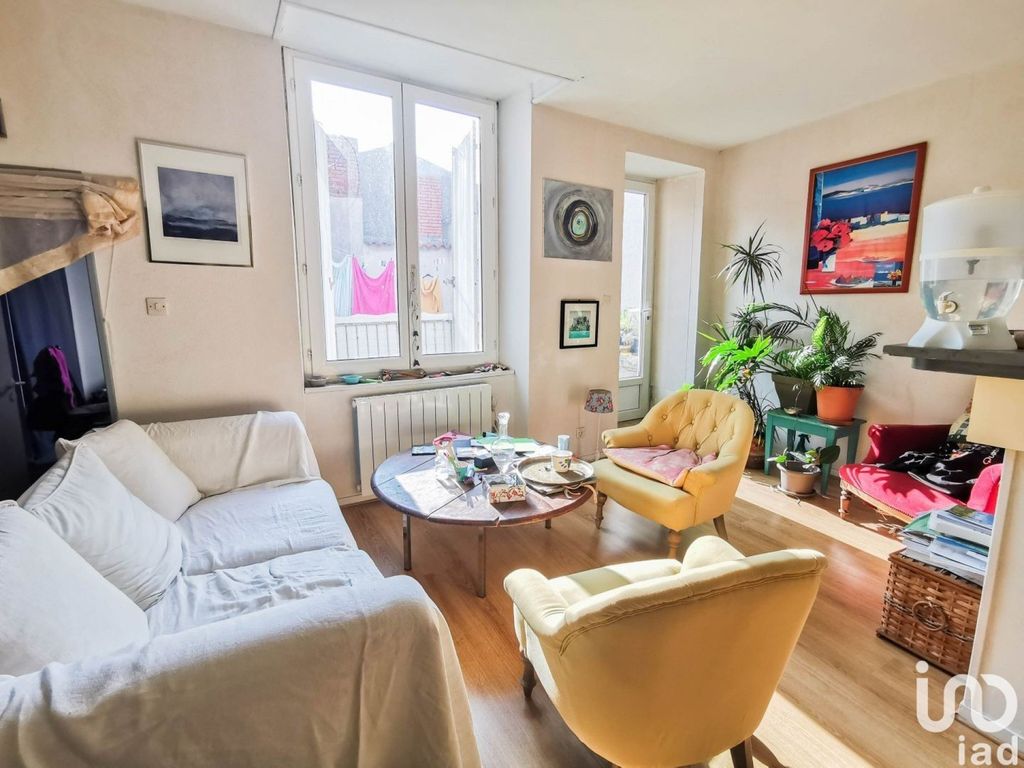 Achat appartement à vendre 3 pièces 51 m² - La Rochelle
