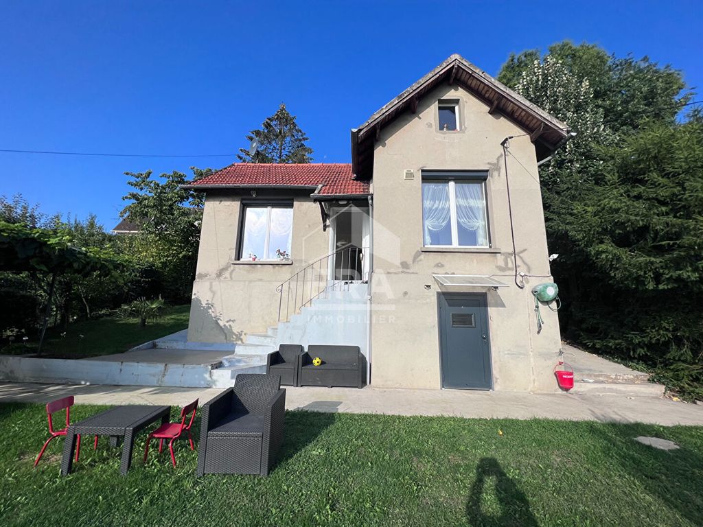 Achat maison à vendre 5 chambres 160 m² - Crégy-lès-Meaux