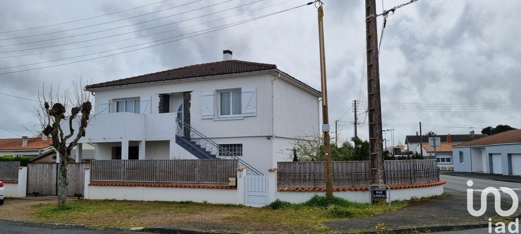 Achat maison à vendre 2 chambres 99 m² - La Faute-sur-Mer