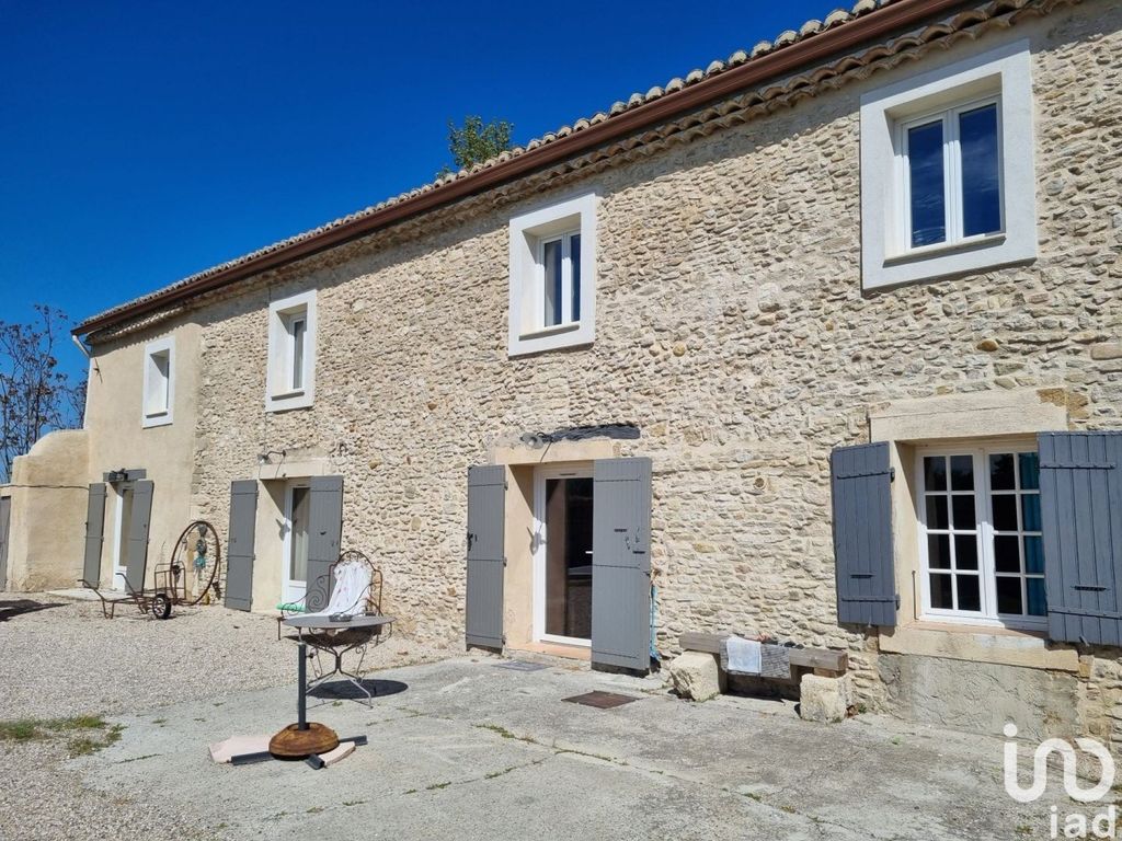 Achat maison à vendre 3 chambres 180 m² - L'Isle-sur-la-Sorgue