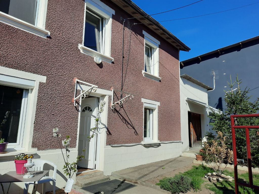 Achat maison à vendre 3 chambres 85 m² - Lezoux