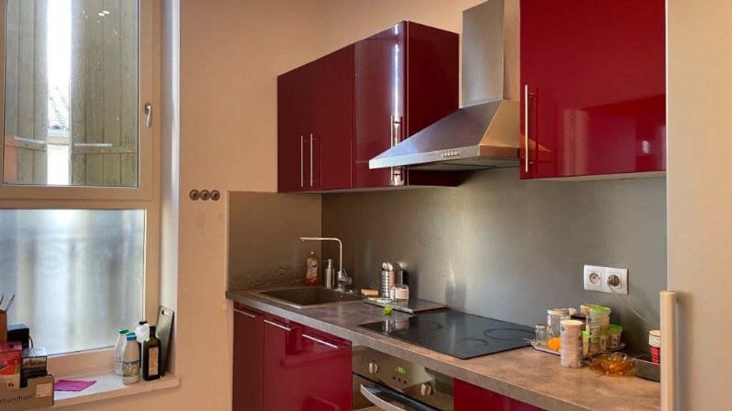 Achat appartement à vendre 2 pièces 48 m² - Villeneuve-lès-Avignon