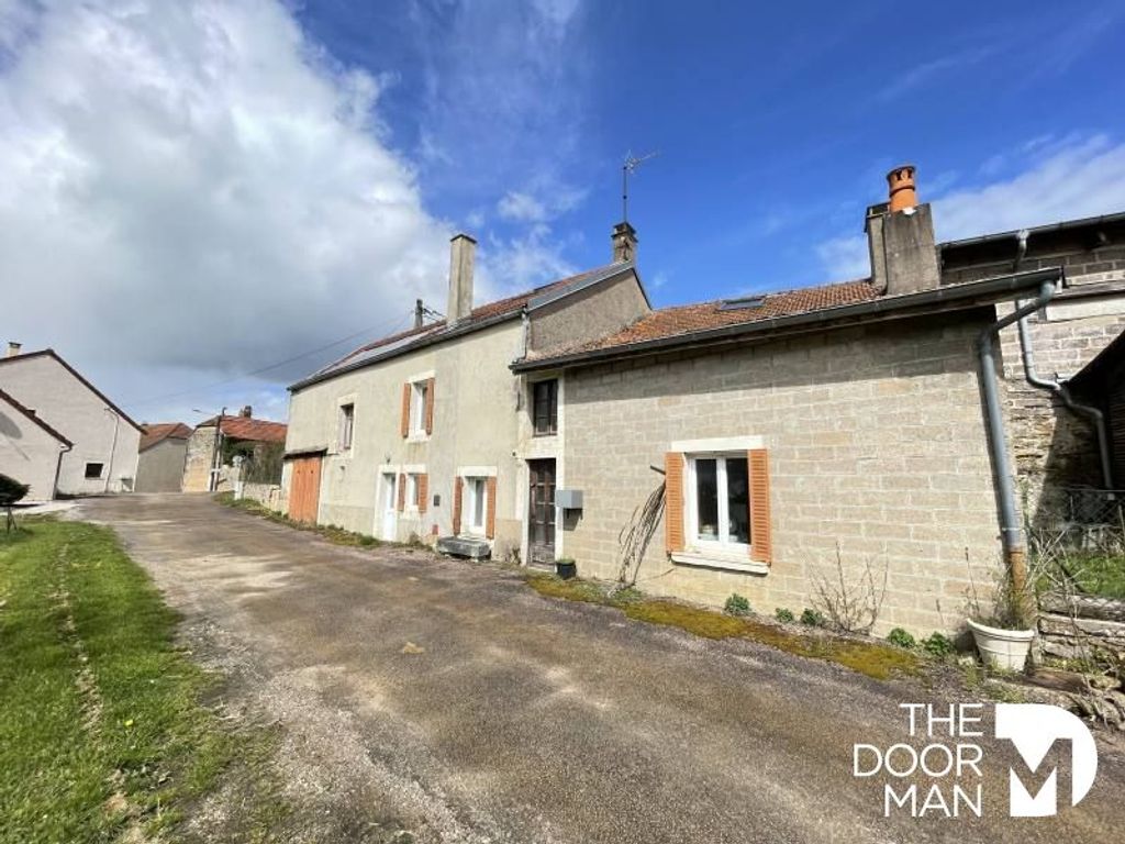 Achat maison à vendre 4 chambres 140 m² - Langres