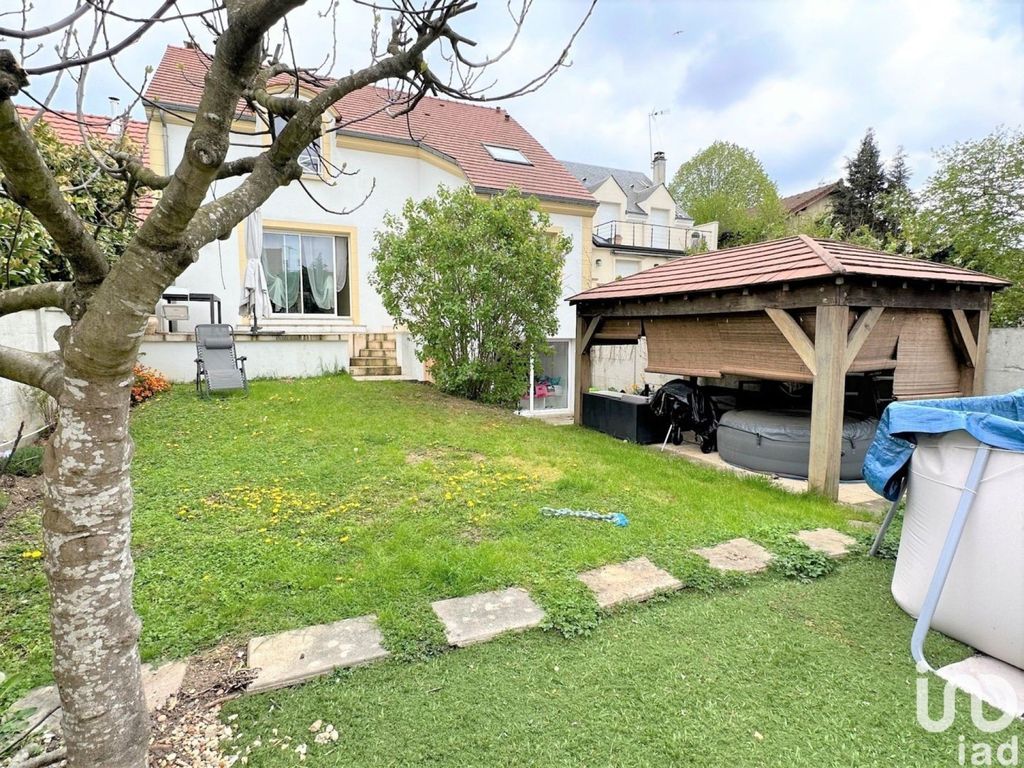 Achat maison à vendre 4 chambres 133 m² - Champigny-sur-Marne