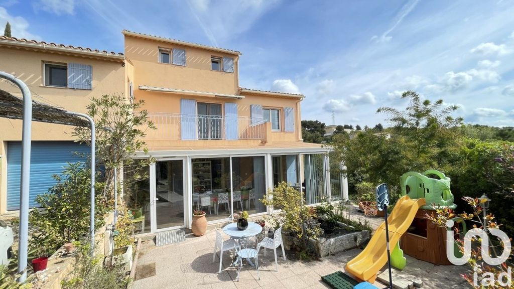 Achat maison à vendre 4 chambres 136 m² - Martigues