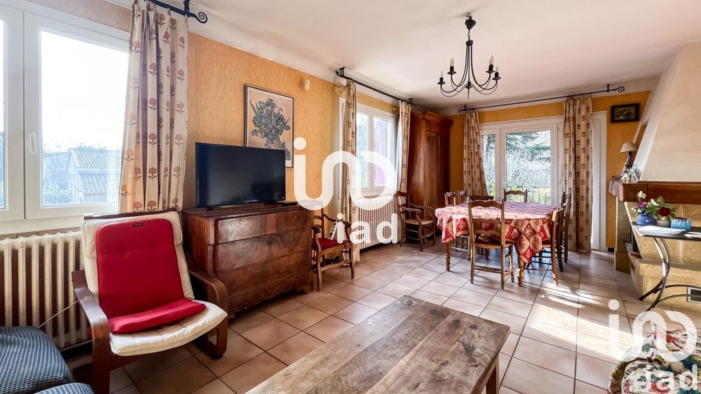 Achat maison à vendre 4 chambres 131 m² - Bagnols-sur-Cèze