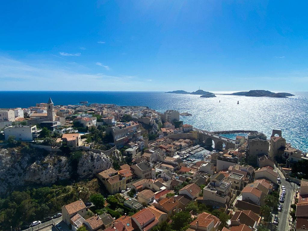 Achat maison à vendre 2 chambres 85 m² - Marseille 7ème arrondissement