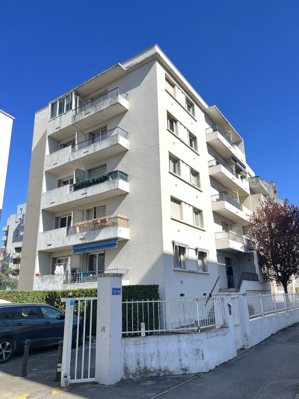 Achat studio à vendre 27 m² - Lyon 7ème arrondissement