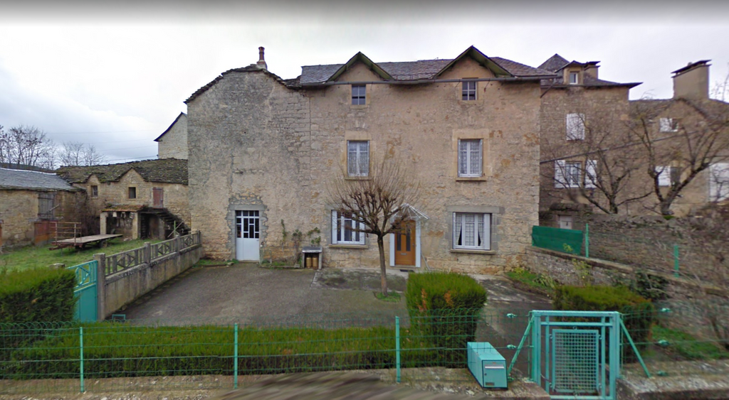 Achat maison à vendre 3 chambres 134 m² - Sévérac-d'Aveyron