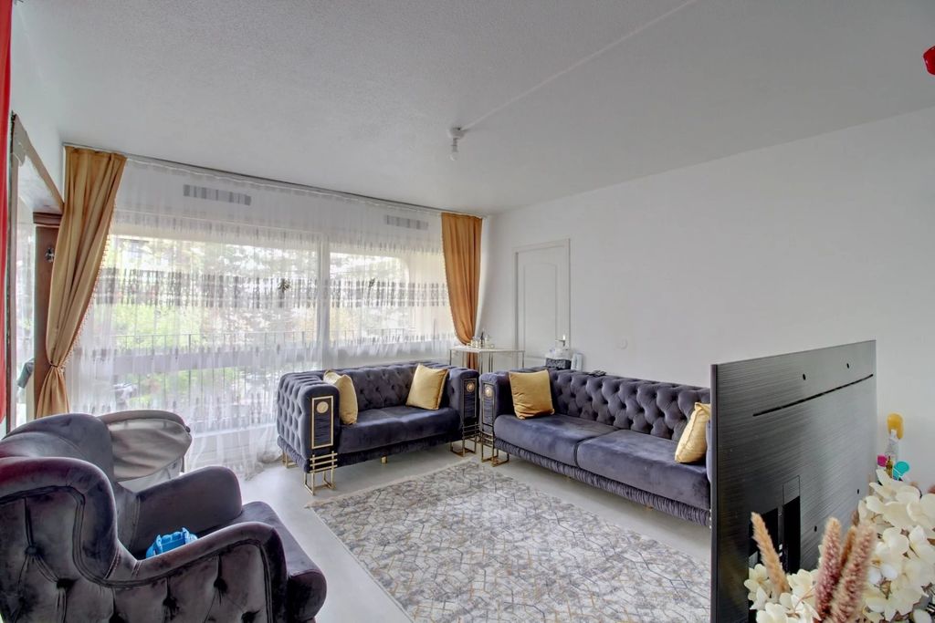 Achat appartement à vendre 3 pièces 63 m² - Les Mureaux