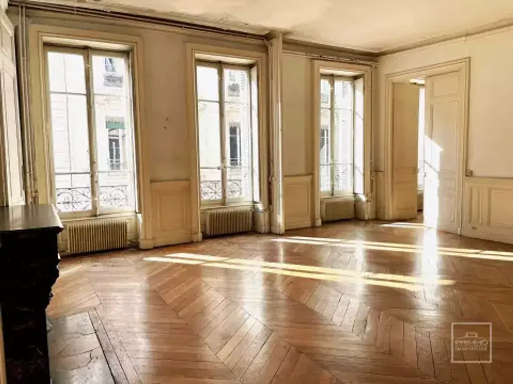 Achat appartement à vendre 4 pièces 118 m² - Lyon 6ème arrondissement