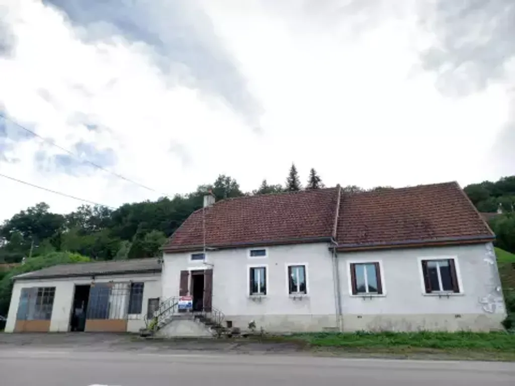 Achat maison à vendre 3 chambres 140 m² - Arnay-le-Duc