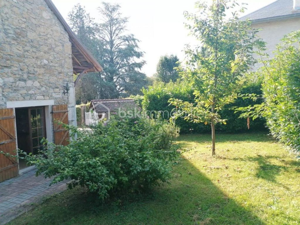 Achat maison à vendre 4 chambres 146 m² - Cuzieu