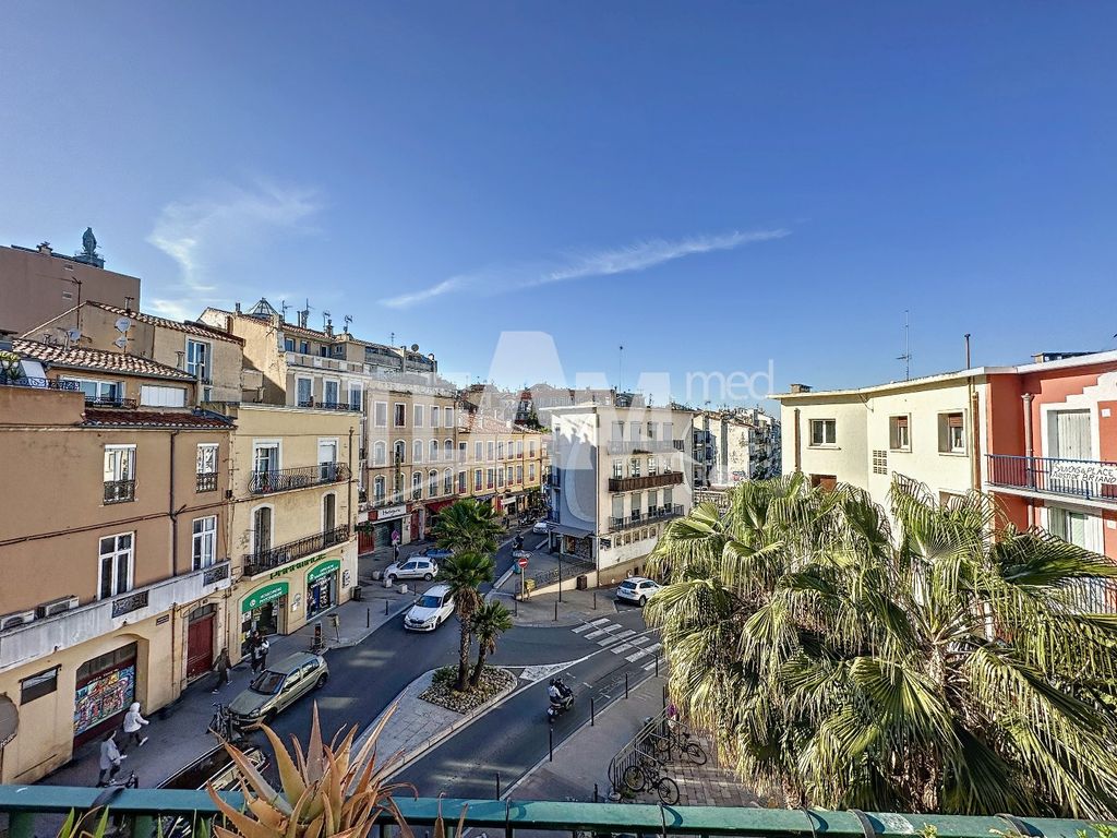 Achat appartement à vendre 4 pièces 79 m² - Sète