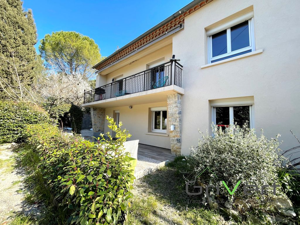 Achat maison à vendre 4 chambres 161 m² - Nîmes