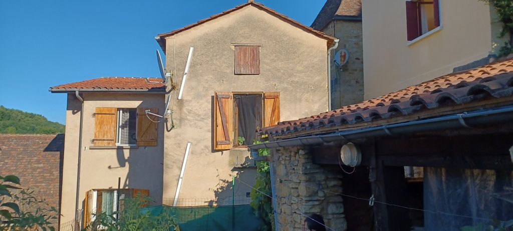 Achat maison à vendre 2 chambres 75 m² - Sarlat-la-Canéda