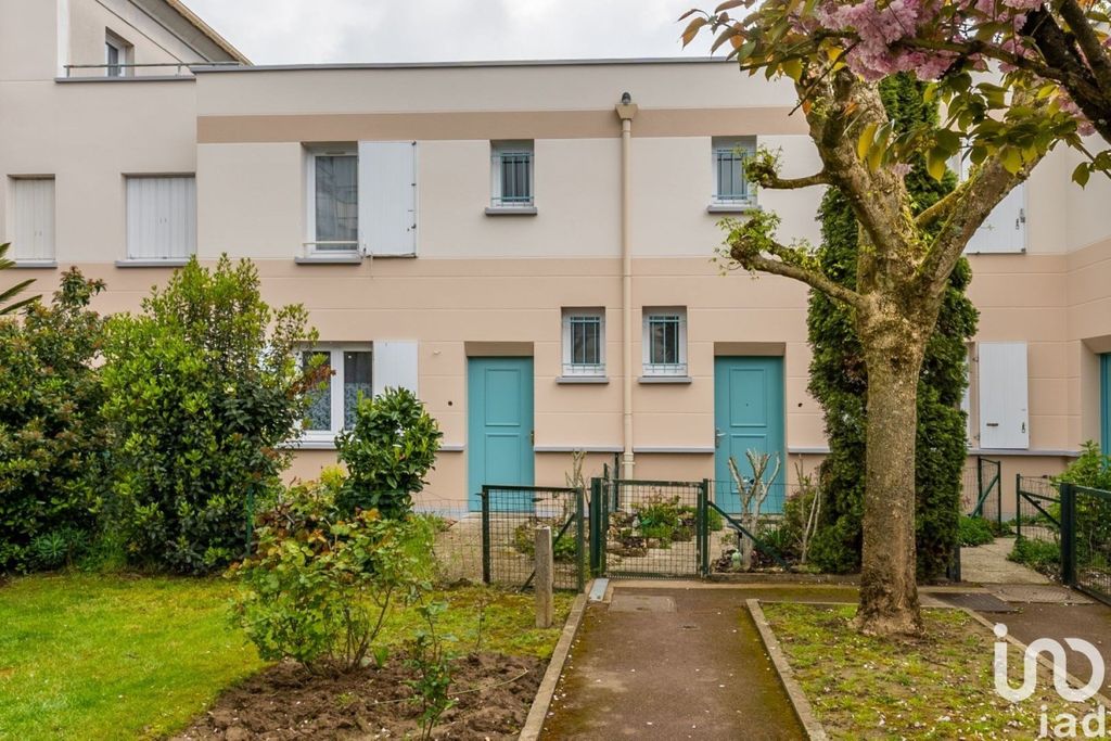 Achat duplex à vendre 4 pièces 74 m² - Lieusaint