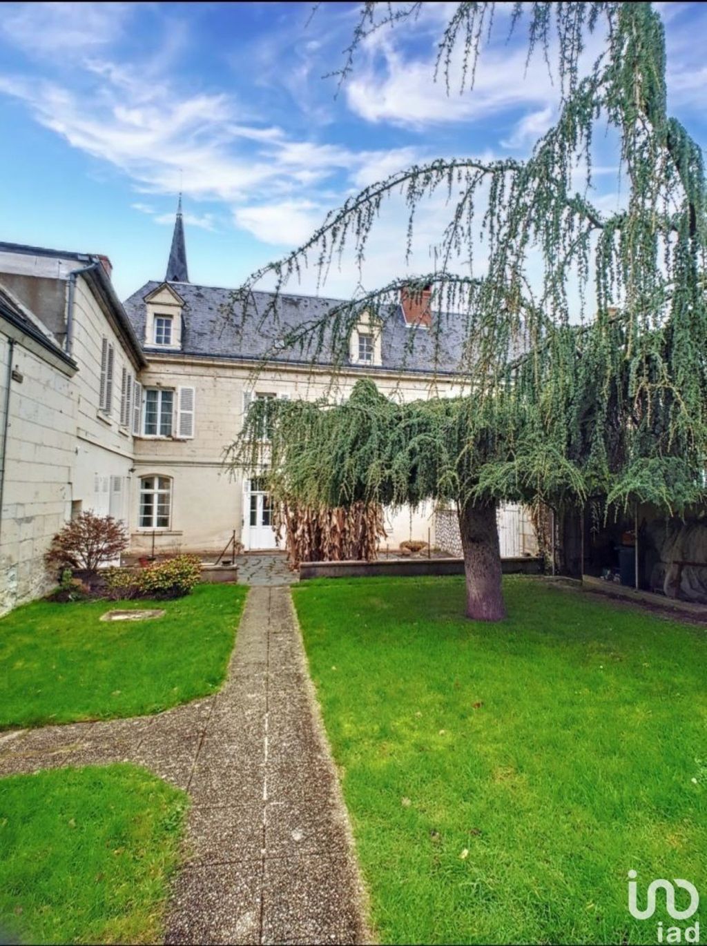 Achat maison à vendre 6 chambres 231 m² - Rigny-Ussé