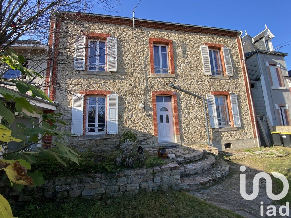 Achat maison à vendre 4 chambres 156 m² - Guéret