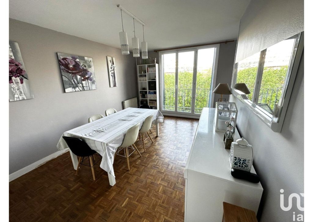 Achat appartement à vendre 4 pièces 72 m² - Maisons-Alfort