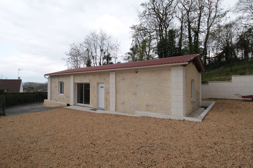 Achat maison à vendre 2 chambres 77 m² - Lacroix-Saint-Ouen