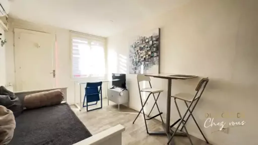 Achat appartement à vendre 2 pièces 27 m² - Sainte-Savine