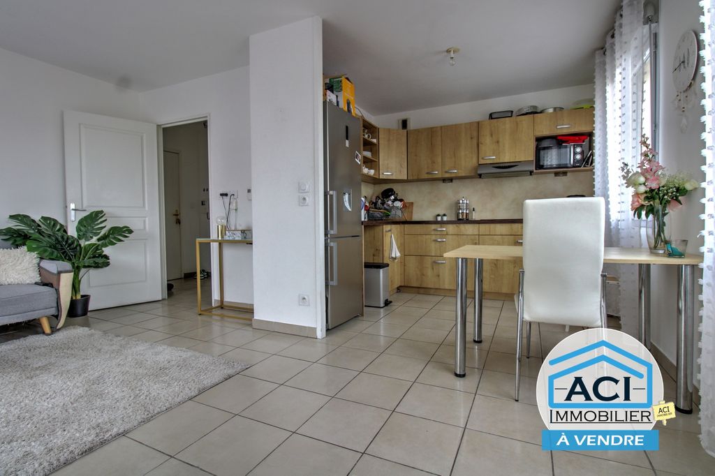 Achat appartement à vendre 3 pièces 63 m² - Villeurbanne