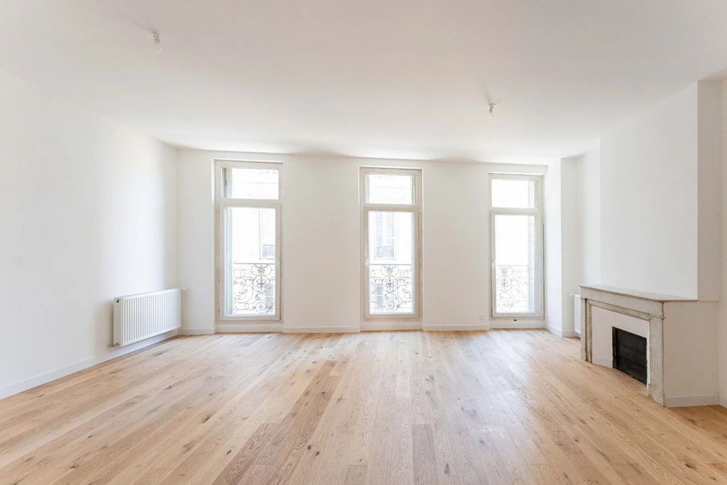 Achat appartement à vendre 3 pièces 80 m² - Marseille 1er arrondissement