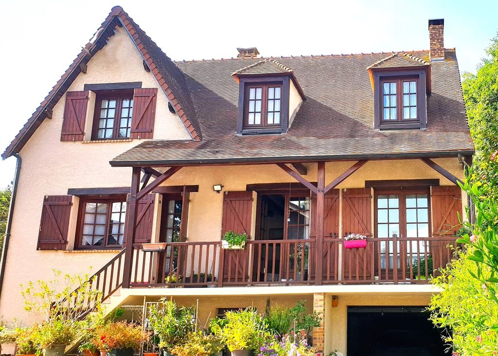 Achat maison à vendre 5 chambres 175 m² - Saint-Chéron