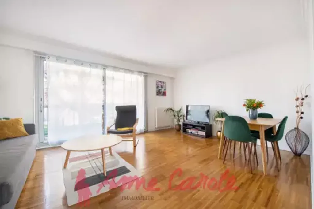 Achat appartement à vendre 3 pièces 73 m² - Saint-Maur-des-Fossés