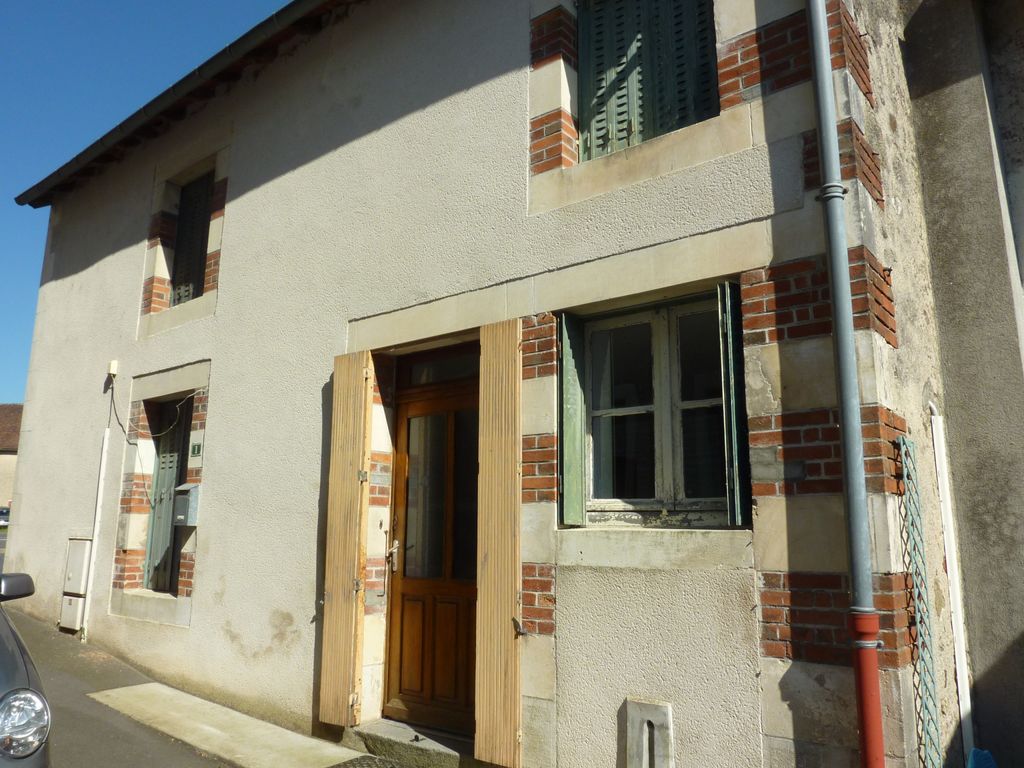 Achat maison à vendre 2 chambres 90 m² - Lathus-Saint-Rémy