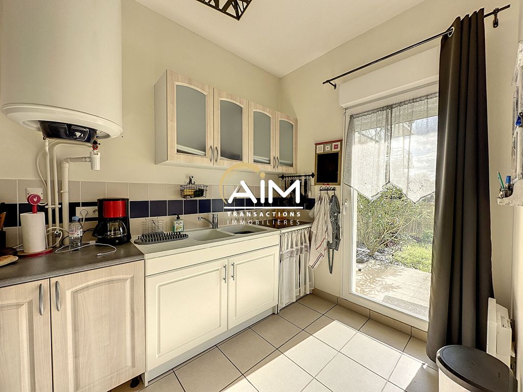 Achat appartement à vendre 2 pièces 59 m² - Saint-Antoine-du-Rocher