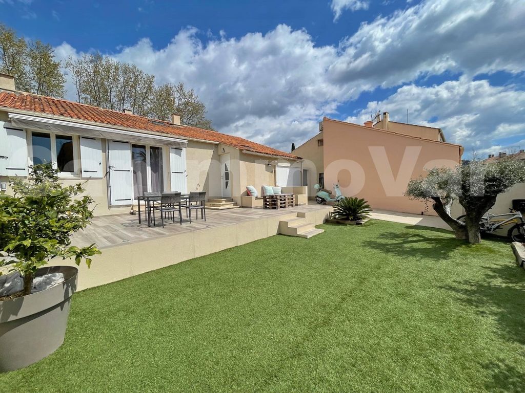 Achat maison à vendre 3 chambres 105 m² - Saint-Cyr-sur-Mer