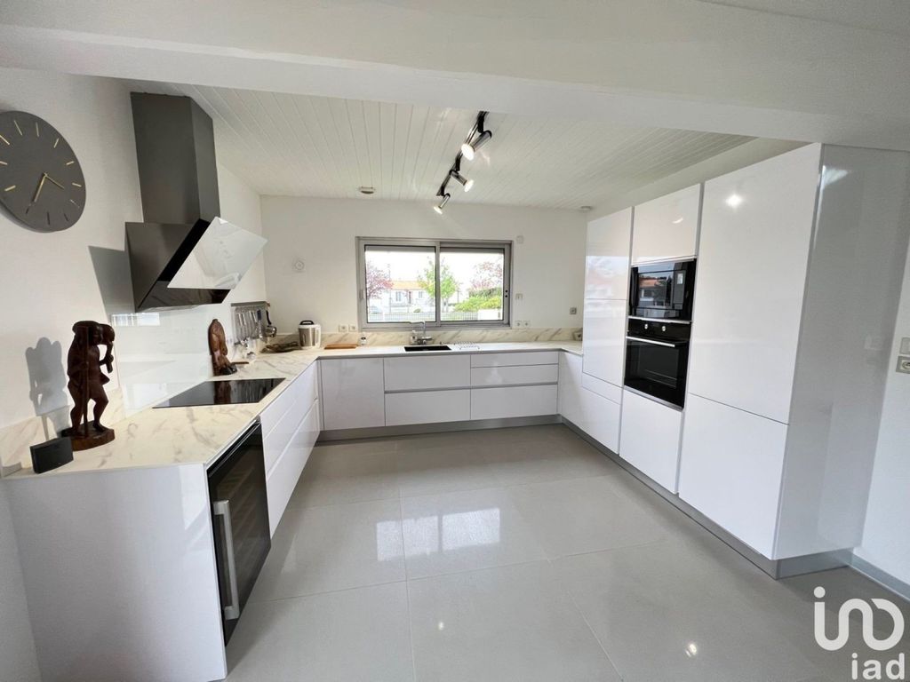 Achat maison à vendre 3 chambres 117 m² - La Roche-sur-Yon