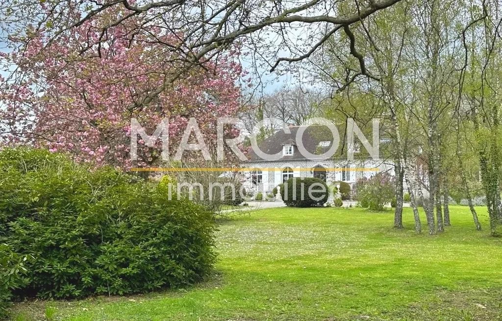 Achat maison à vendre 6 chambres 296 m² - La Souterraine