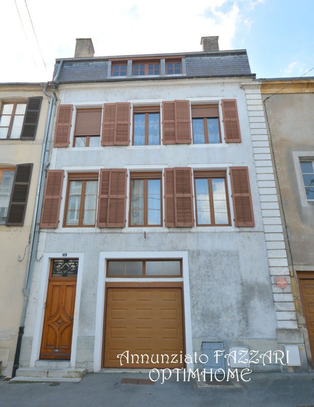 Achat maison à vendre 4 chambres 235 m² - Stenay