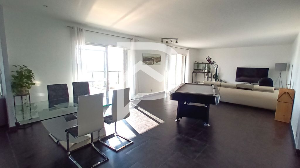 Achat maison à vendre 4 chambres 301 m² - Saint-Marcel-lès-Valence