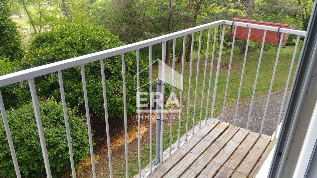 Achat appartement à vendre 4 pièces 89 m² - Irigny