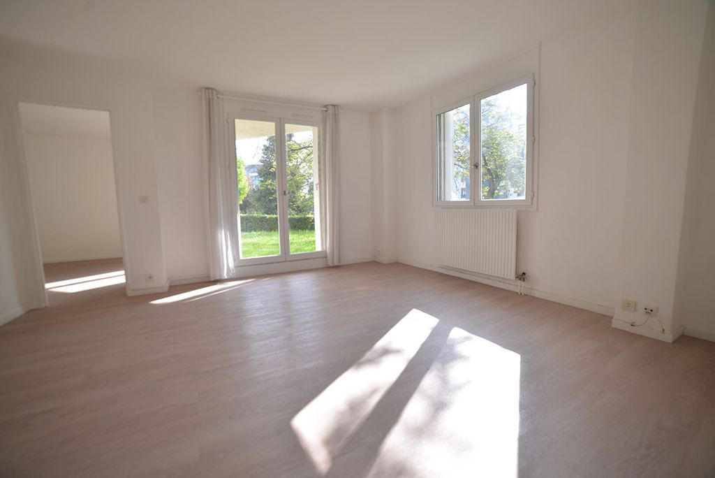 Achat appartement à vendre 2 pièces 50 m² - Fontenay-sous-Bois