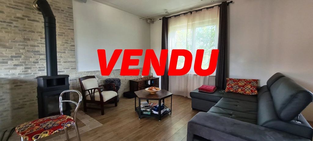 Achat maison à vendre 3 chambres 120 m² - Seiches-sur-le-Loir