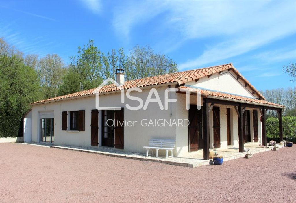Achat maison à vendre 2 chambres 133 m² - Saint-Gelais