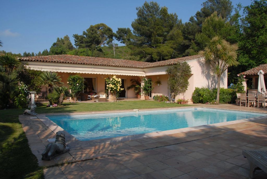 Achat maison à vendre 4 chambres 291 m² - Cannes