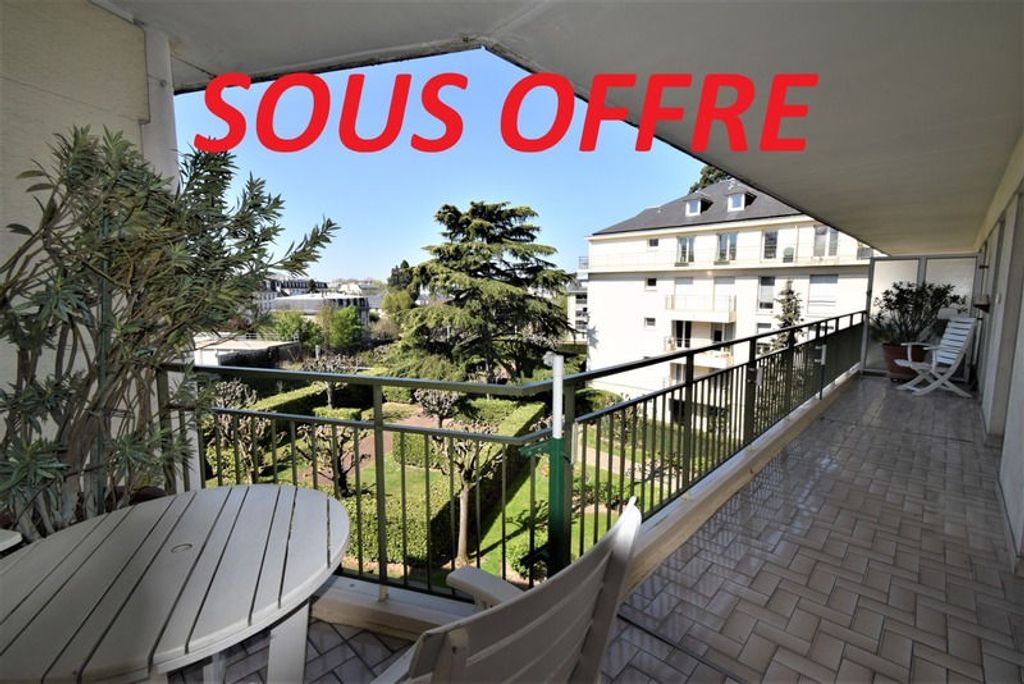 Achat appartement à vendre 3 pièces 90 m² - Versailles