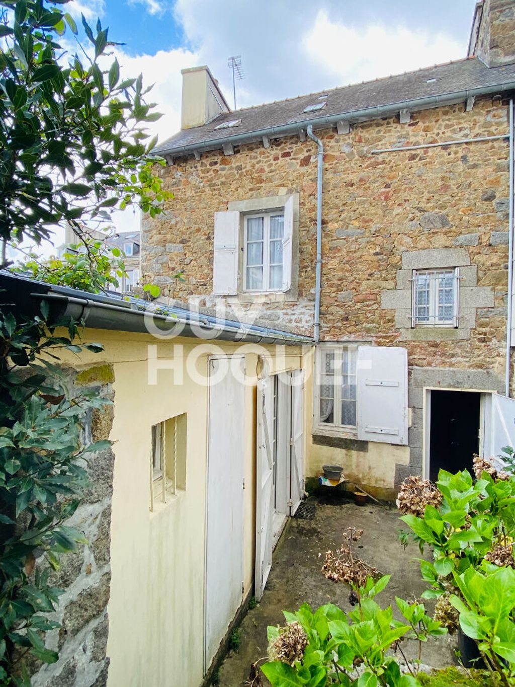 Achat maison à vendre 4 chambres 105 m² - Saint-Brieuc