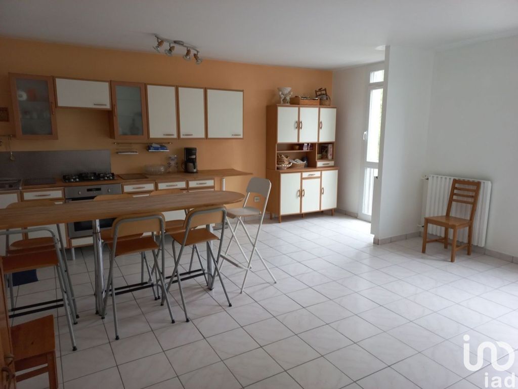 Achat appartement à vendre 3 pièces 68 m² - Compiègne