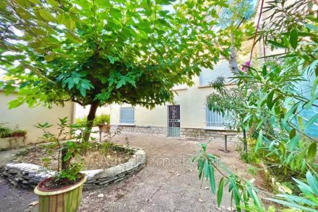 Achat maison à vendre 3 chambres 147 m² - Montpellier