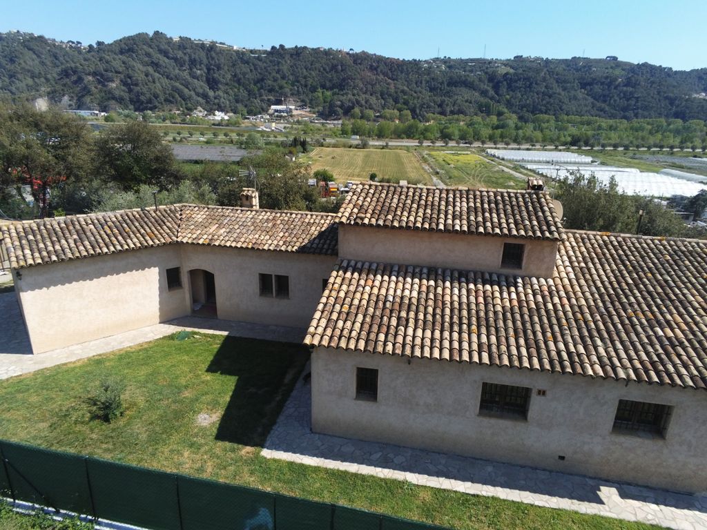 Achat maison 6 chambre(s) - Gattières