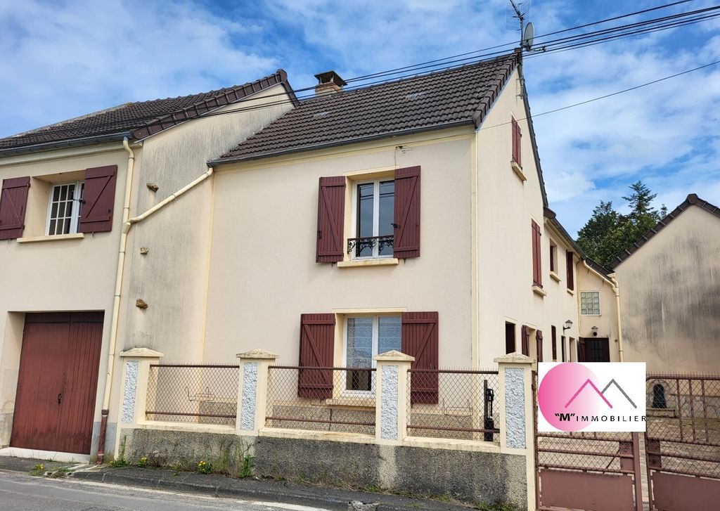 Achat maison à vendre 5 chambres 160 m² - Saâcy-sur-Marne