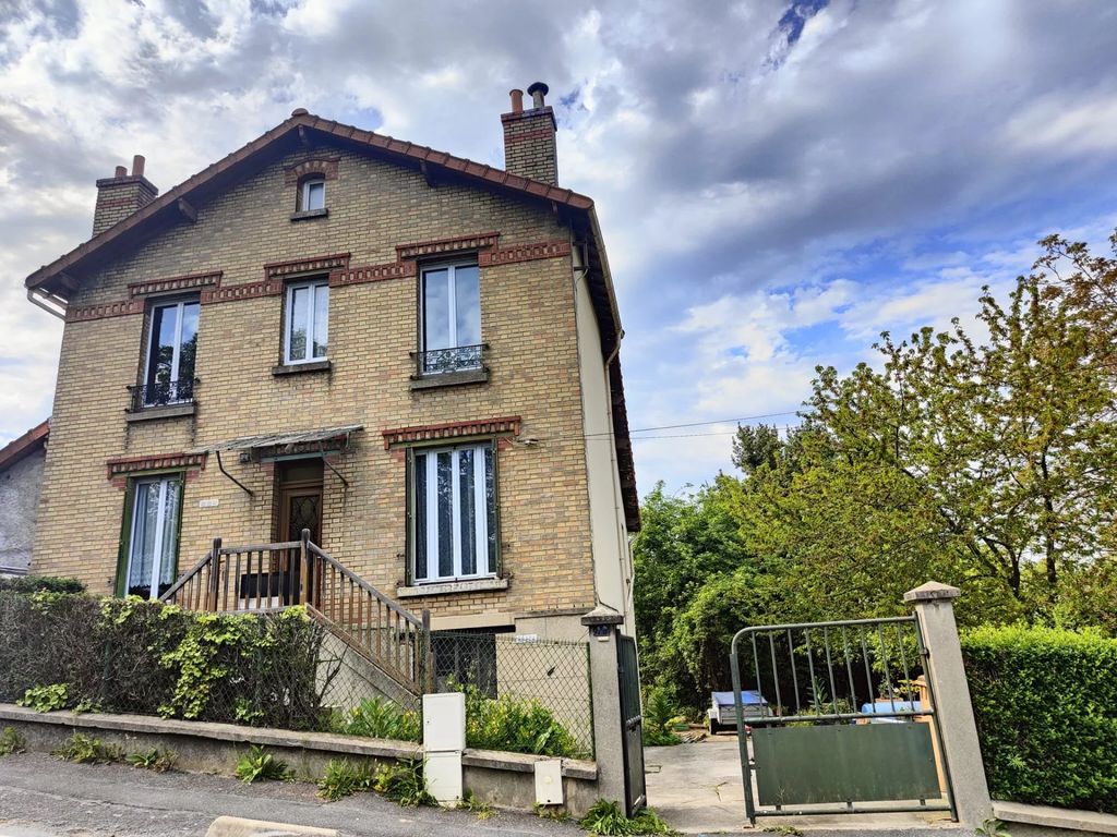 Achat maison à vendre 3 chambres 120 m² - Vitry-sur-Seine