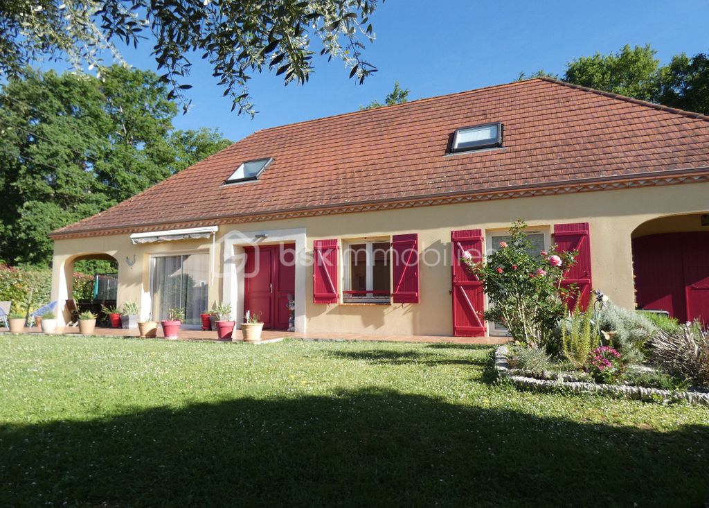 Achat maison à vendre 5 chambres 164 m² - Lons